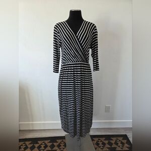 LeadingStar Striped Midi Dress Nursing Breastfeeding Friendly Black White Wrap